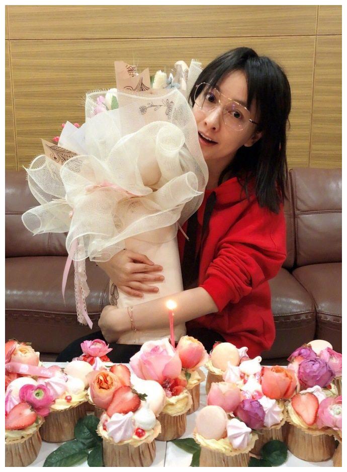 吴昕35岁生日,潘玮柏的祝福略显敷衍,他的真的用心了!
