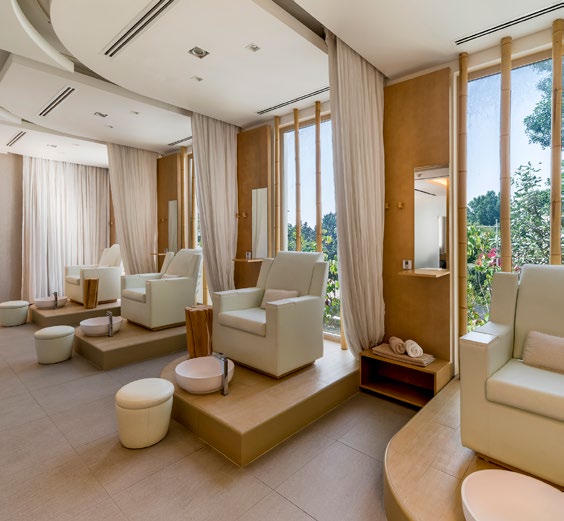 带你观看迪拜"绿地之王"社区,在沙漠中体验天然氧吧!