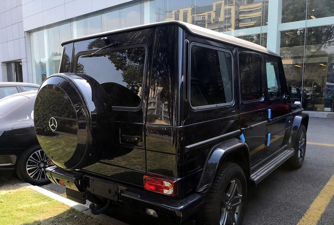 2万的奔驰越野车