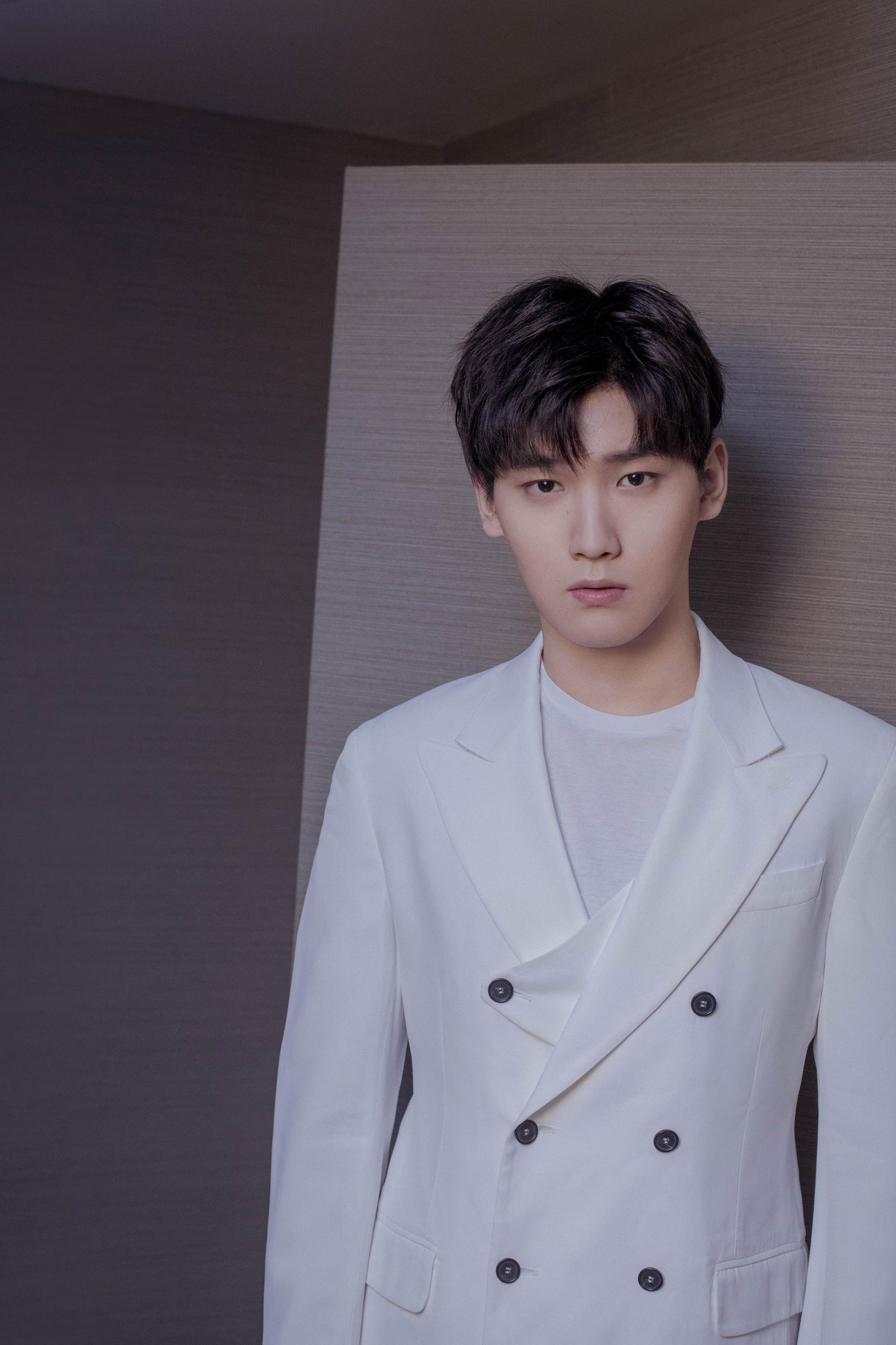 邢昭林惊喜献唱某盛典声线温柔丰采高雅