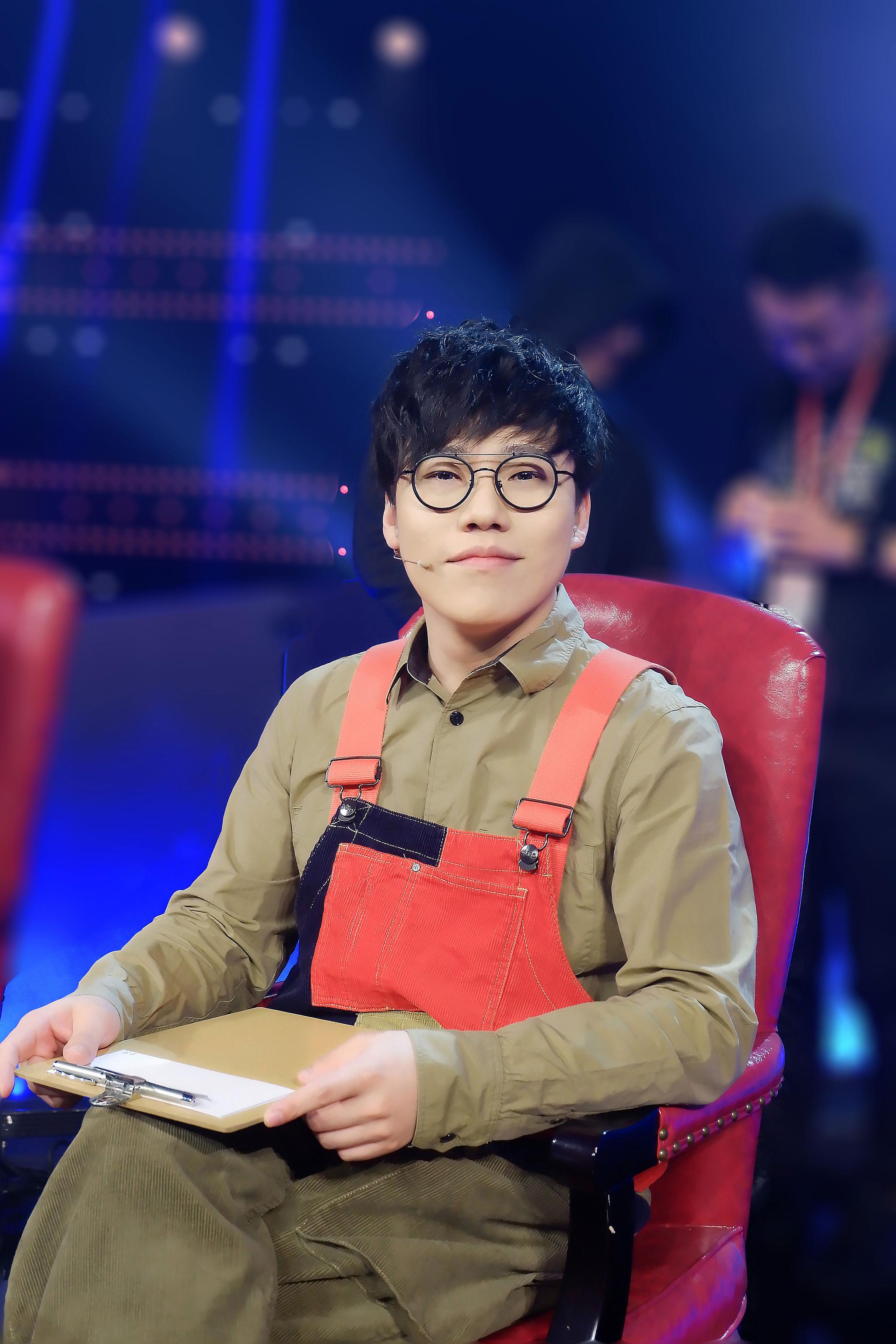 李琦新身份回归蒙面舞台 展现对多样化音乐的喜爱