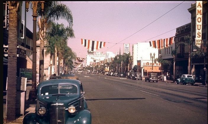 老照片 40年代繁华的美国洛杉矶 唐人街的华人们都很富裕