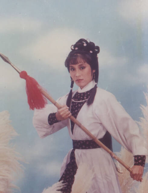 一代武打女星杨盼盼,罕见剧照老照片,国画大师张大千是她的姑父