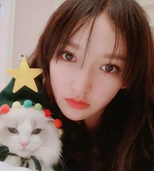 有一种整容叫做程潇没了"铁刘海",额头惊艳全网,网友:被圈粉