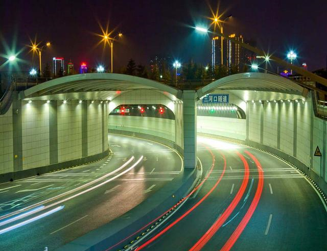 临沂三河口隧道将迎来7周年隧道灯亮了7年不眨眼