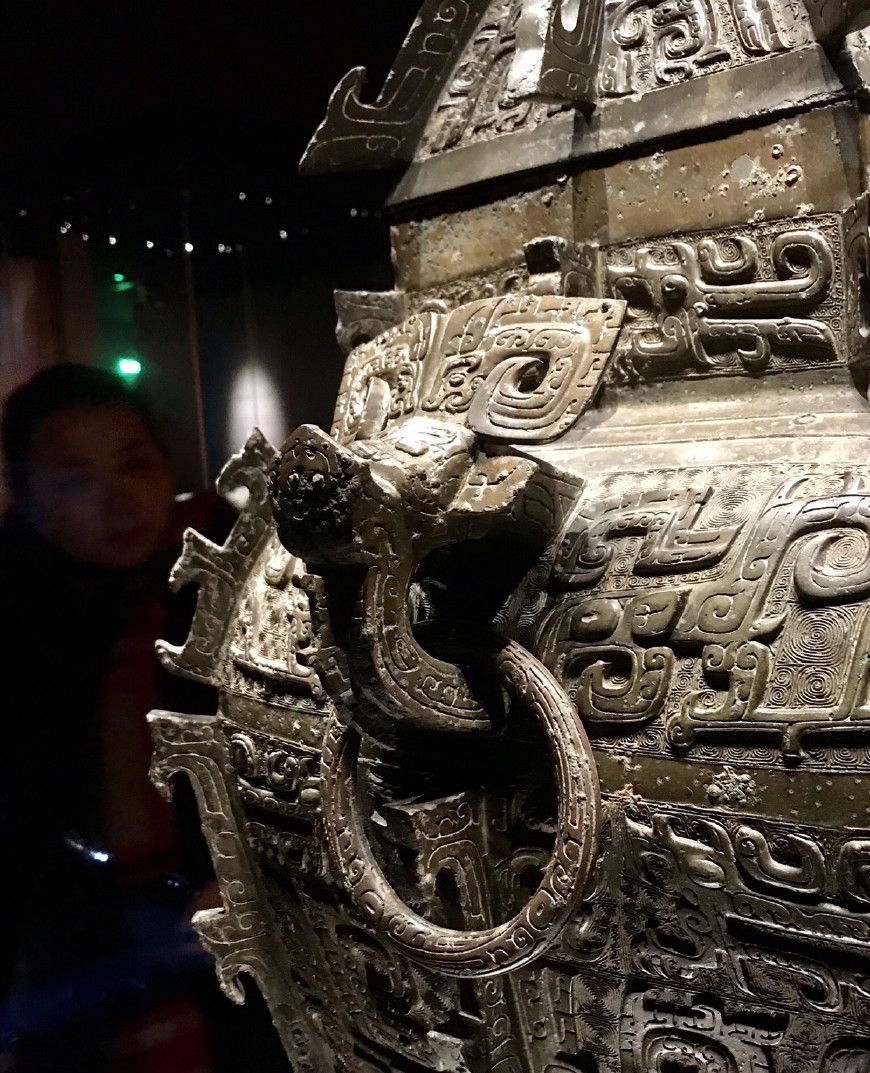 湖南省博物馆收藏的部分青铜器真颜