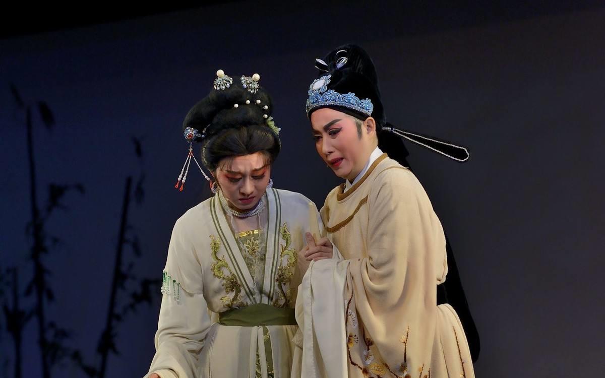 有的说陆游的《钗头凤》让人泣血感人,唐婉是如何回复的?