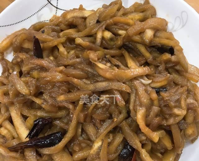 甜面酱炒茄子,香软入味下饭,十分钟就搞定