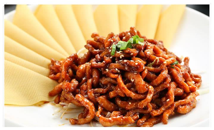 京酱肉丝新做法十分钟完成老人孩子都爱吃香味飘万里