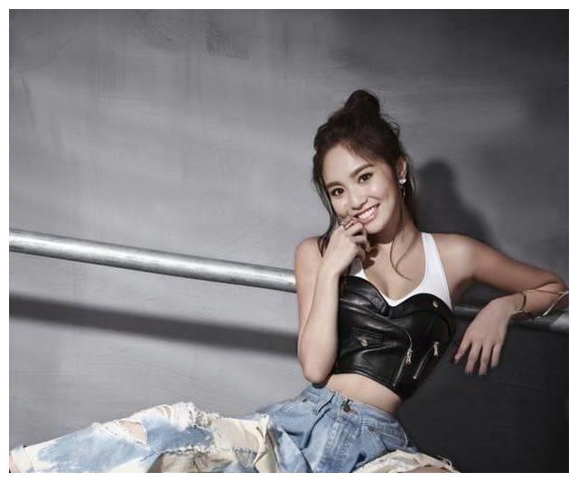 《创造101》她因生病昏倒醒来后才知被淘汰,网友:节目组真会玩|陈芳语