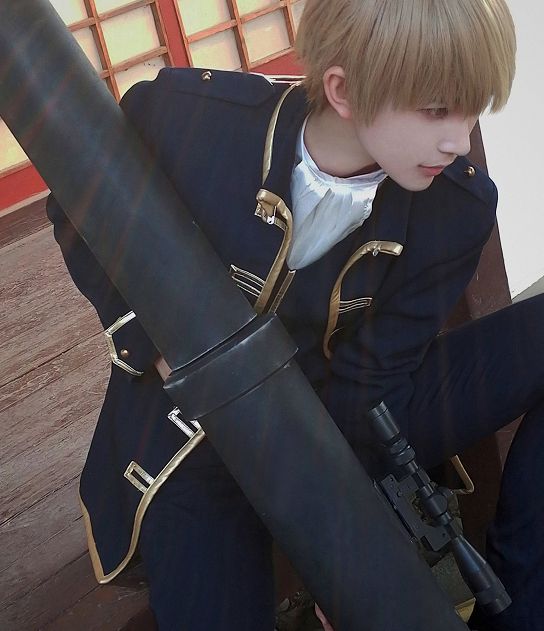 被称"cos界一姐"的熊祁,一身男郎装来袭,网友:一眼就沦陷了