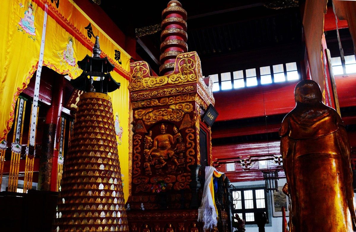 阿育王寺释迦牟尼真身舍利宝塔