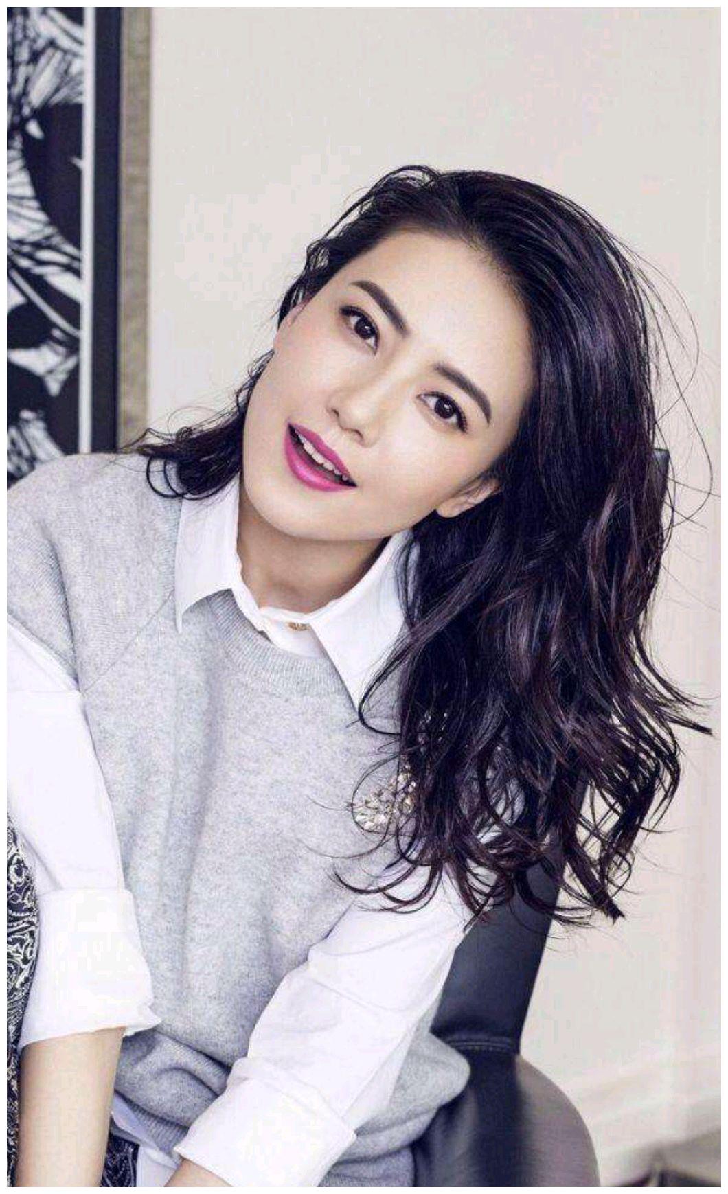 优雅矜持女神高圆圆身材曼妙肤白貌美大长腿气质出众微笑甜美