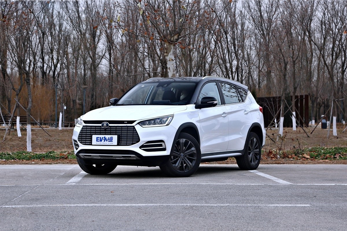 让吐槽价格高的人哑口无言!宋ev500的性价比有多高?