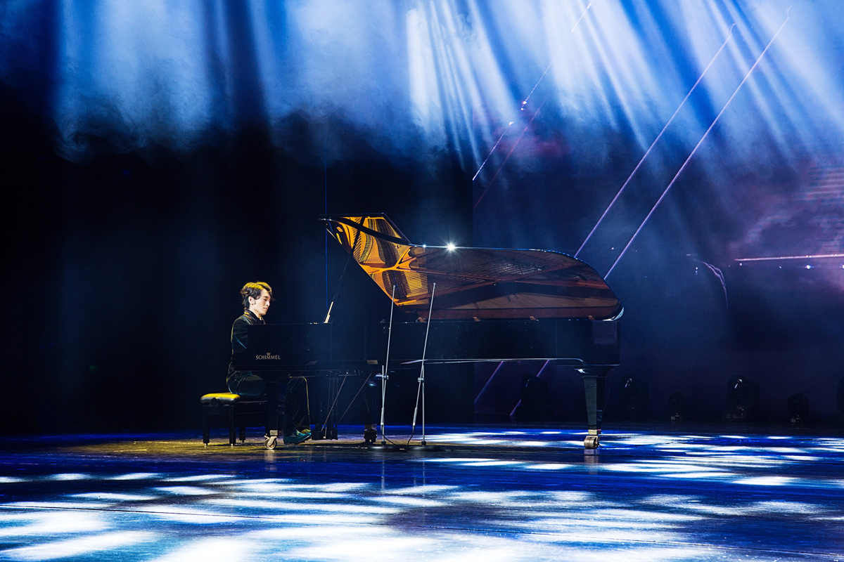 吴牧野钢琴独奏会光影动人新年首演造舞台经典