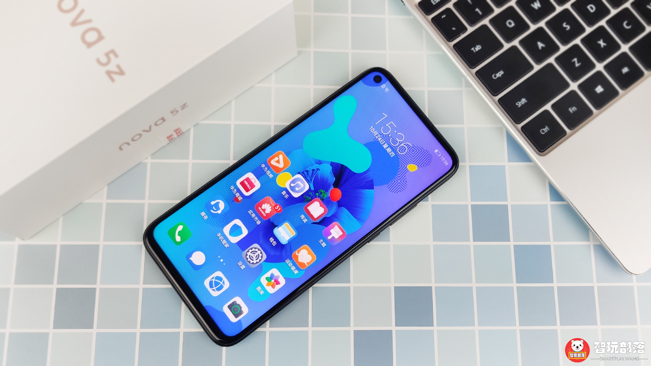 华为nova5z幻夜黑开箱图赏极点全面屏经典矩阵式四摄