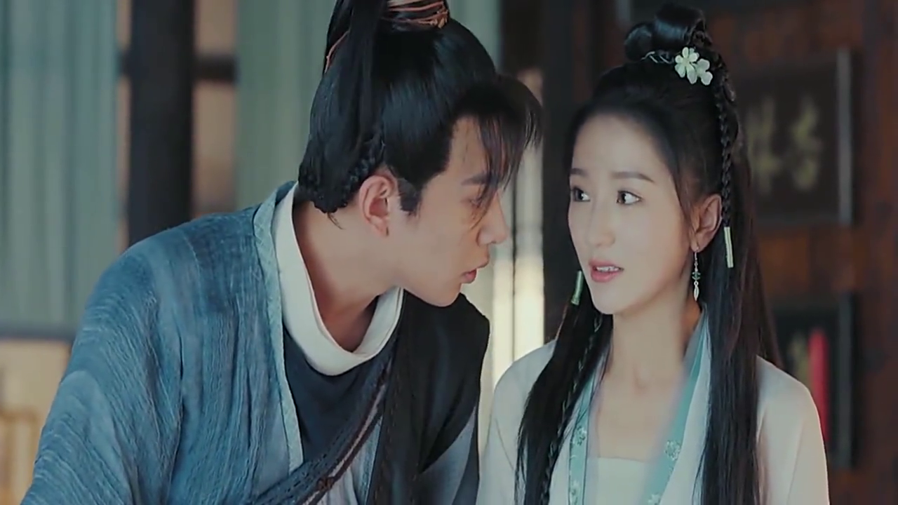 白娘子:小青说张玉堂快死了,张玉堂瞬间抱住许仙的腿,真逗