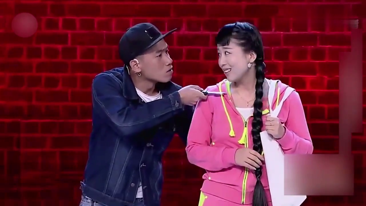 这个人演小品太墨迹了,看的我都替她着急