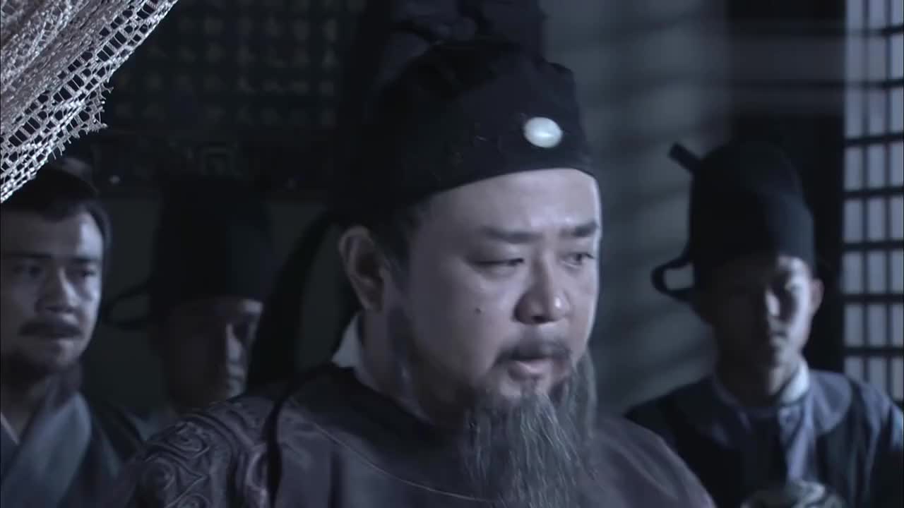 神探狄仁杰女子身陷绝境没想到她竟然来补刀不