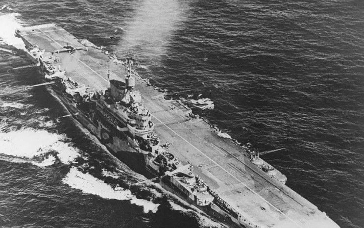 承上启下的英国皇家海军的一型航空母舰光辉级航空母舰