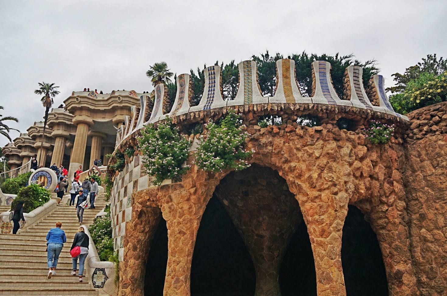 古埃尔公园是来到巴塞罗那必去的地方!