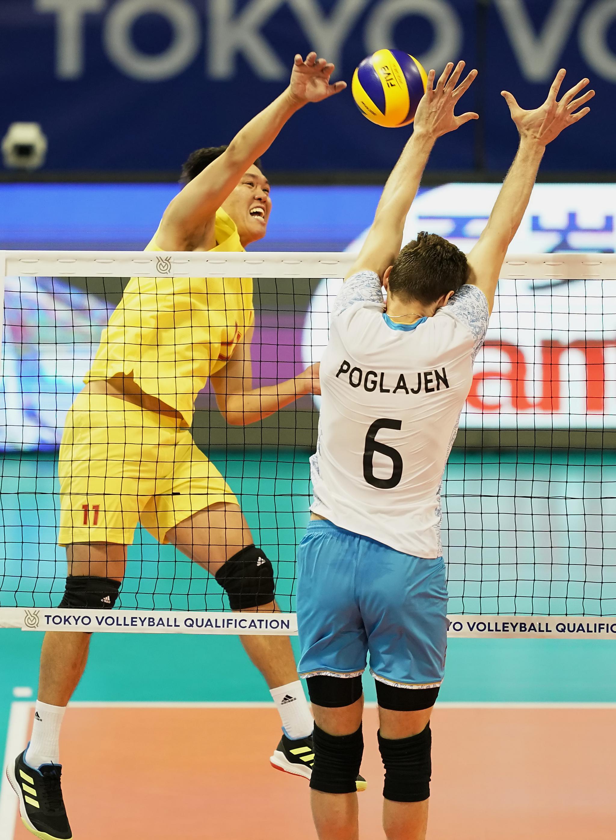 排球——东京奥运会男排资格赛:中国队不敌阿根廷队