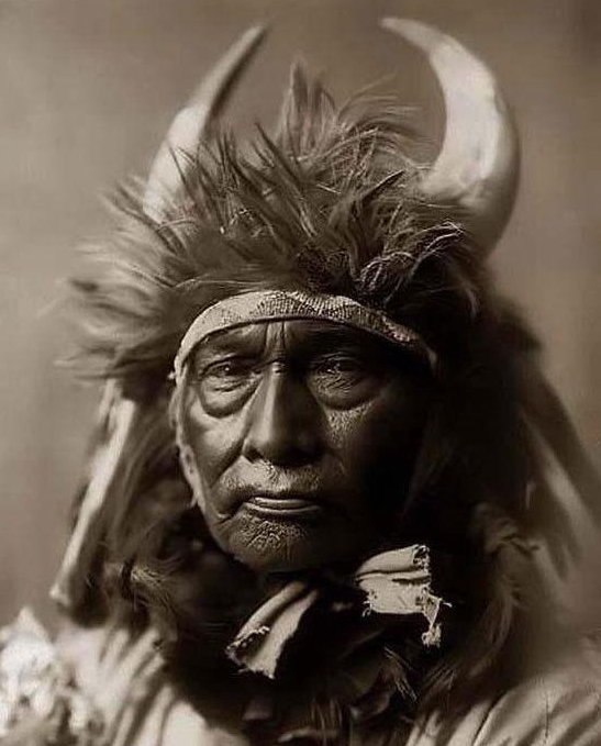 看看美国摄影师镜头下的印第安人