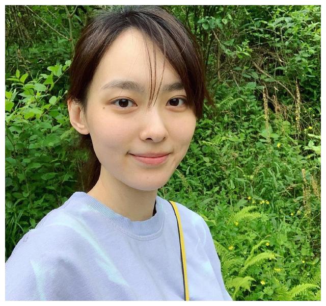 下一站是幸福演员私照常欢又帅又潮丛笑很清纯