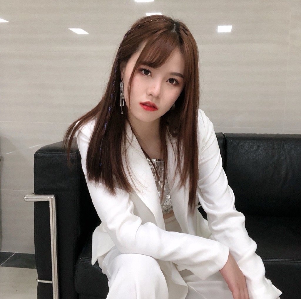 偶像美少女bej48-柏欣妤迷人写真美照_高清图集_新浪网