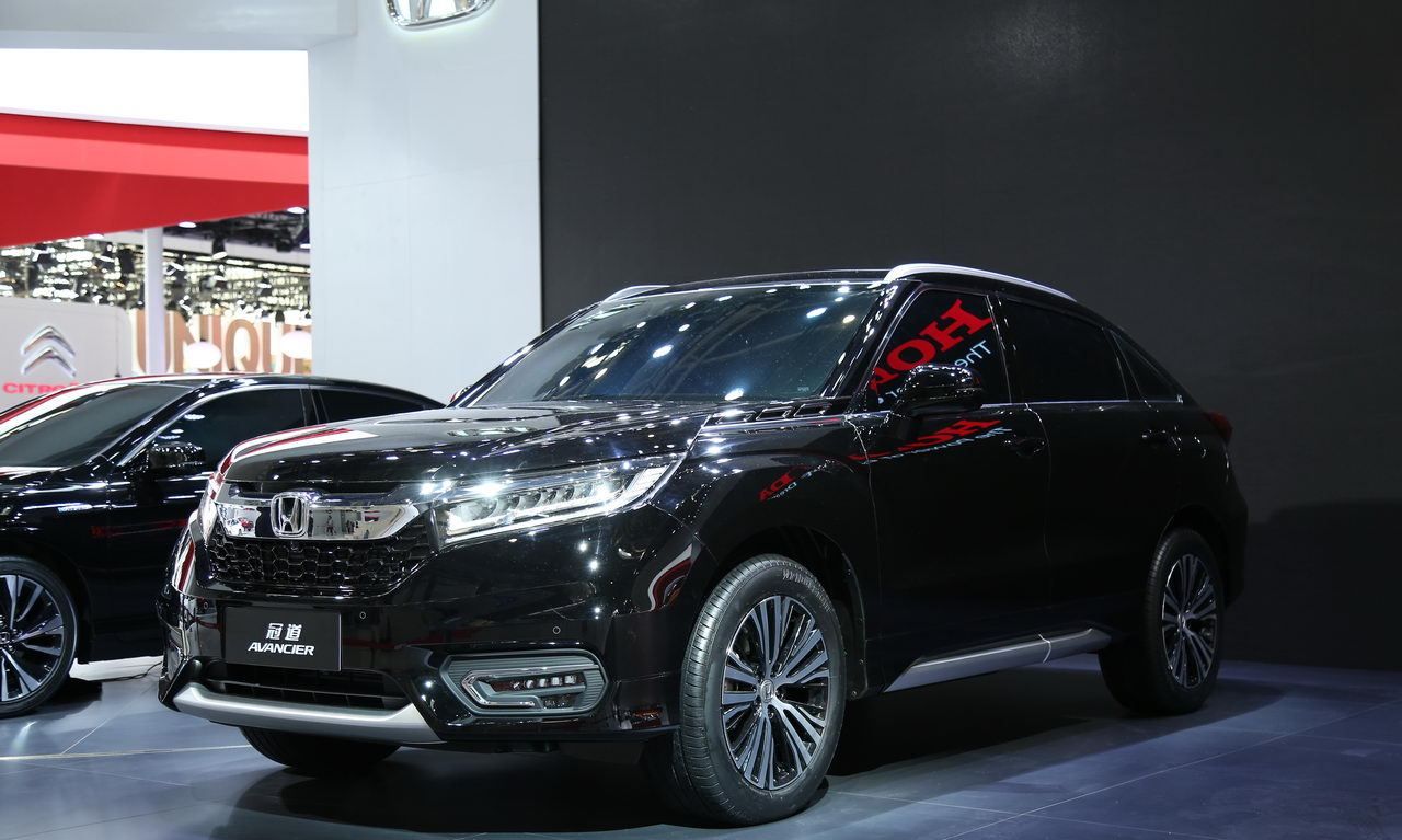 黑色本田冠道尊享版,男人的最爱,你喜欢吗