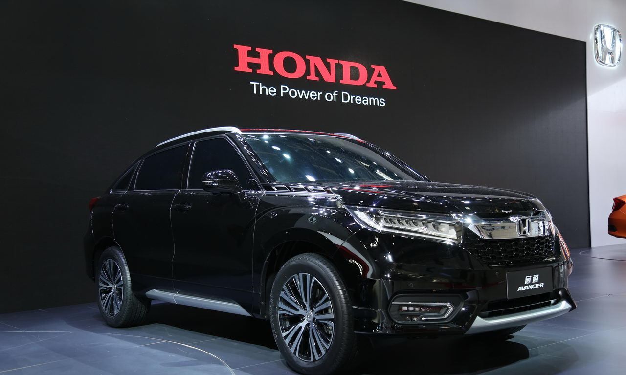 黑色本田冠道尊享版,男人的最爱,你喜欢吗