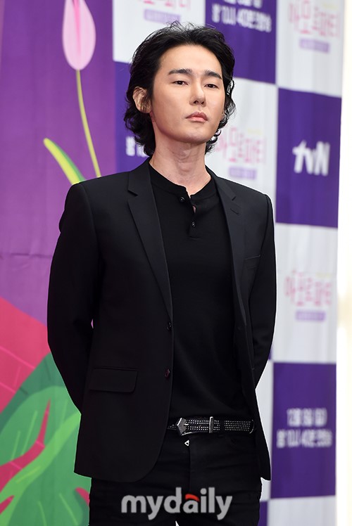 许志雄narsha出席tvn真人秀《amor fati》发布会