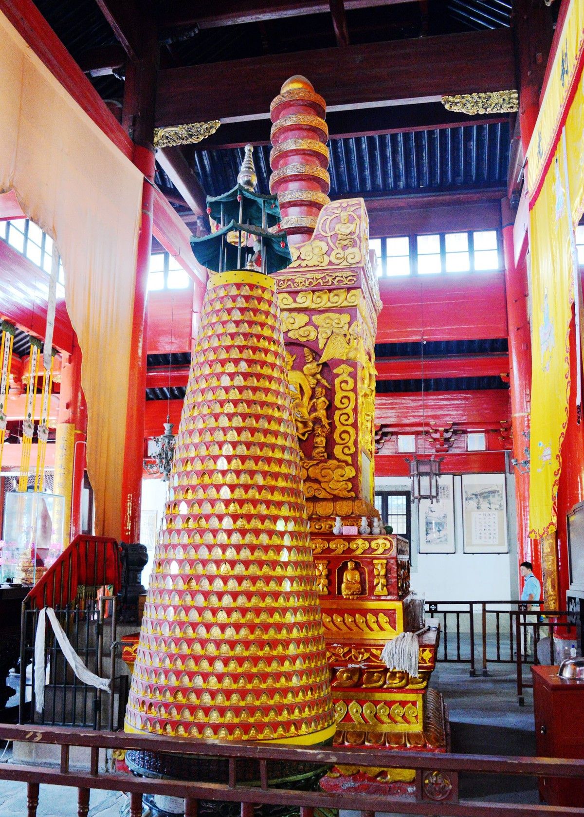 阿育王寺释迦牟尼真身舍利宝塔