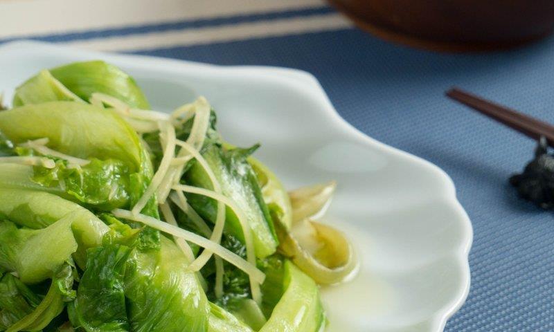 宅在家中吃美食：姜丝炒生菜|鸡粉|香菇精|盐巴|茶匙|调味_新浪新闻