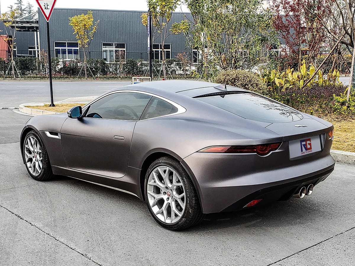 捷豹ftype车身改色钛金夜幕灰 rg瑞集改色膜广州总店出品