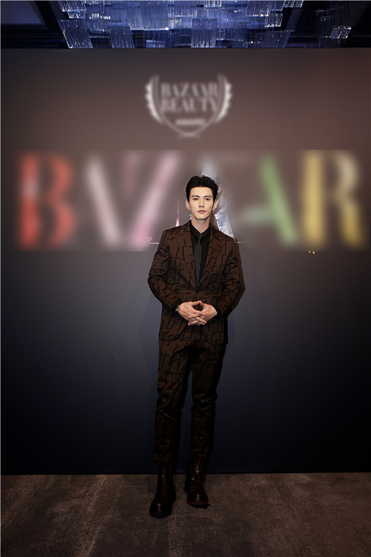 徐正溪 时尚盛典徐正溪 西装徐正溪 红毯徐正溪徐正溪 质感徐正溪