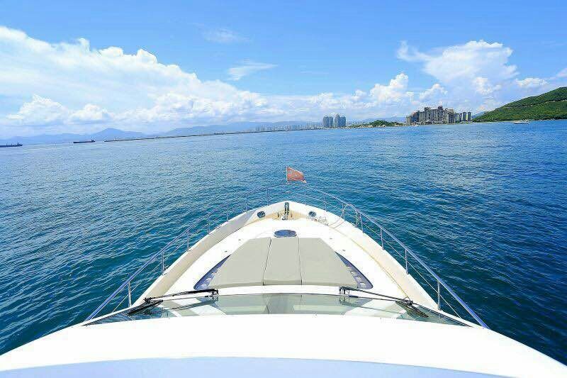 来自意大利设计大师的作品中大型尺寸的游艇三亚中产出海标配