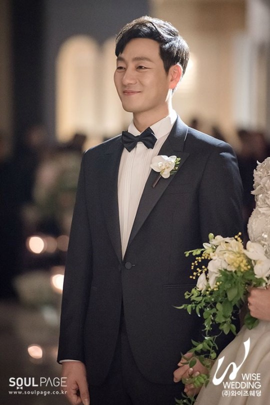 韩国艺人朴海秀与妻子婚礼现场照曝光