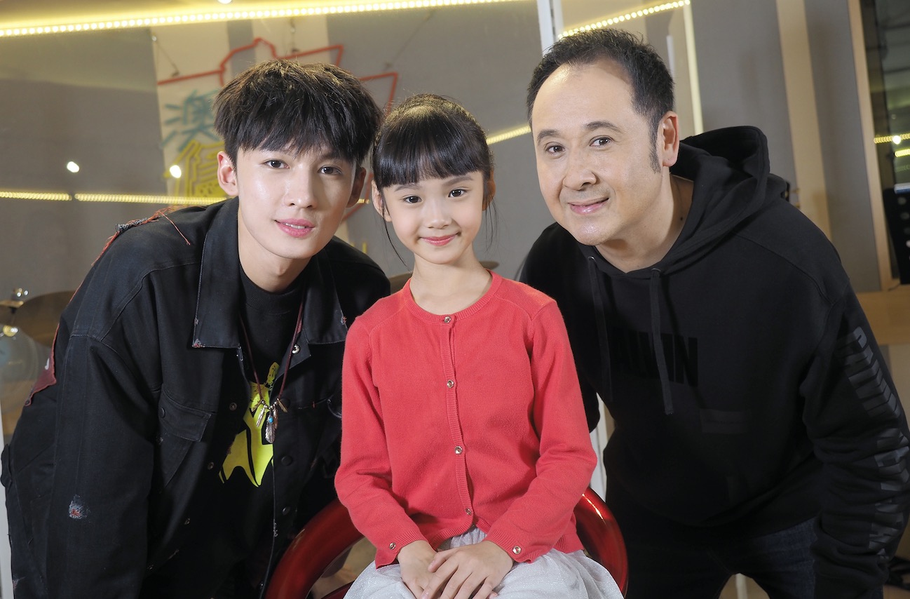 歌曲《满载》献礼澳门回归 黄伟麟,梁弘立合唱献礼曲