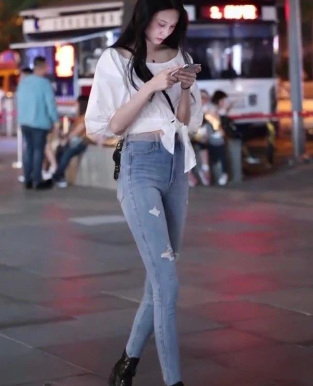 小姐姐的"仙鹤腿"太好看了,我要是能拥有,做梦都得笑醒