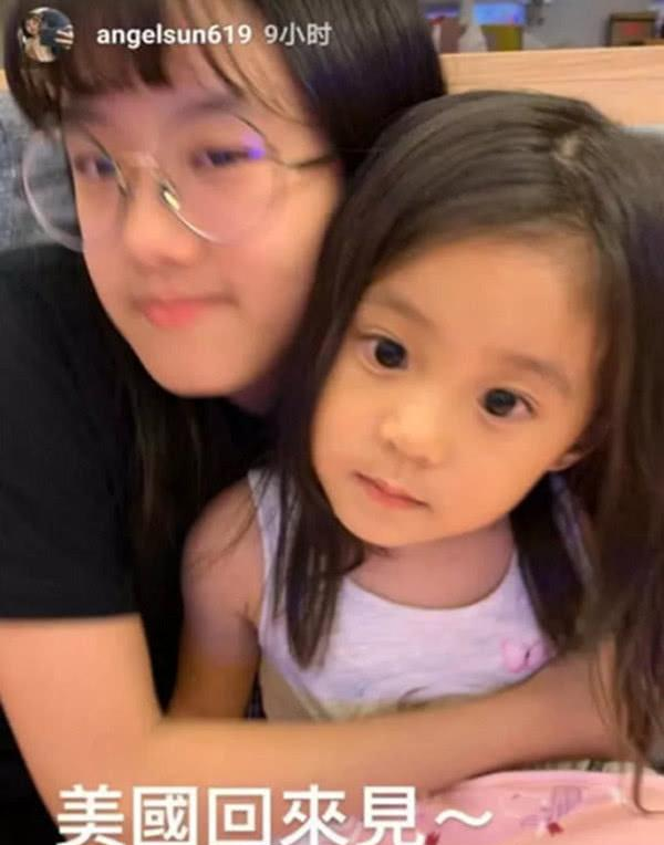 梧桐妹与爸爸美国度假,一起打篮球感情好,林若亚晒父女温馨背影