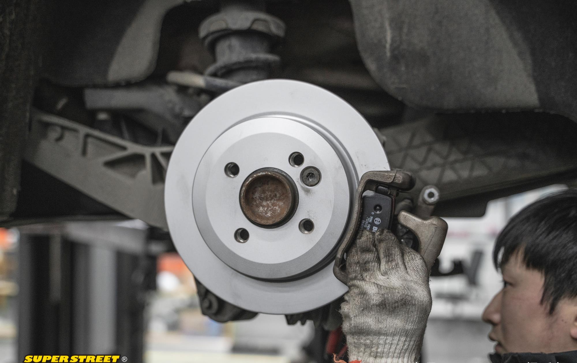 superstreet保养日记-mini one更换博世刹车盘片泰明顿刹车盘