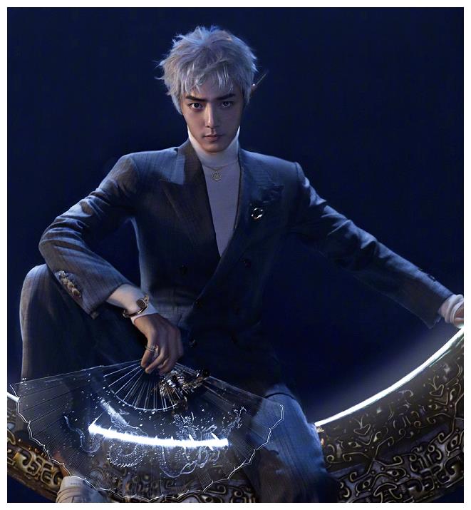 肖战拍《斗罗大陆》有多拼,头发染成银色后,和漫版"唐三"一样