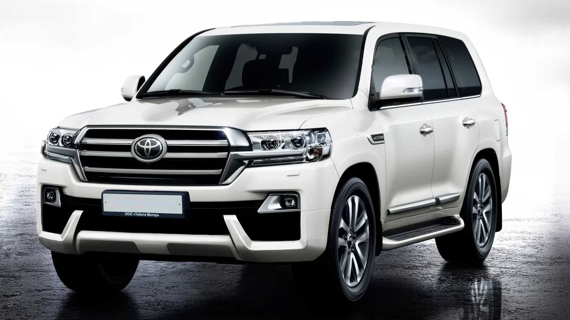 2021小改款丰田陆地巡洋舰高清渲染图!更加硬朗的车身外观!
