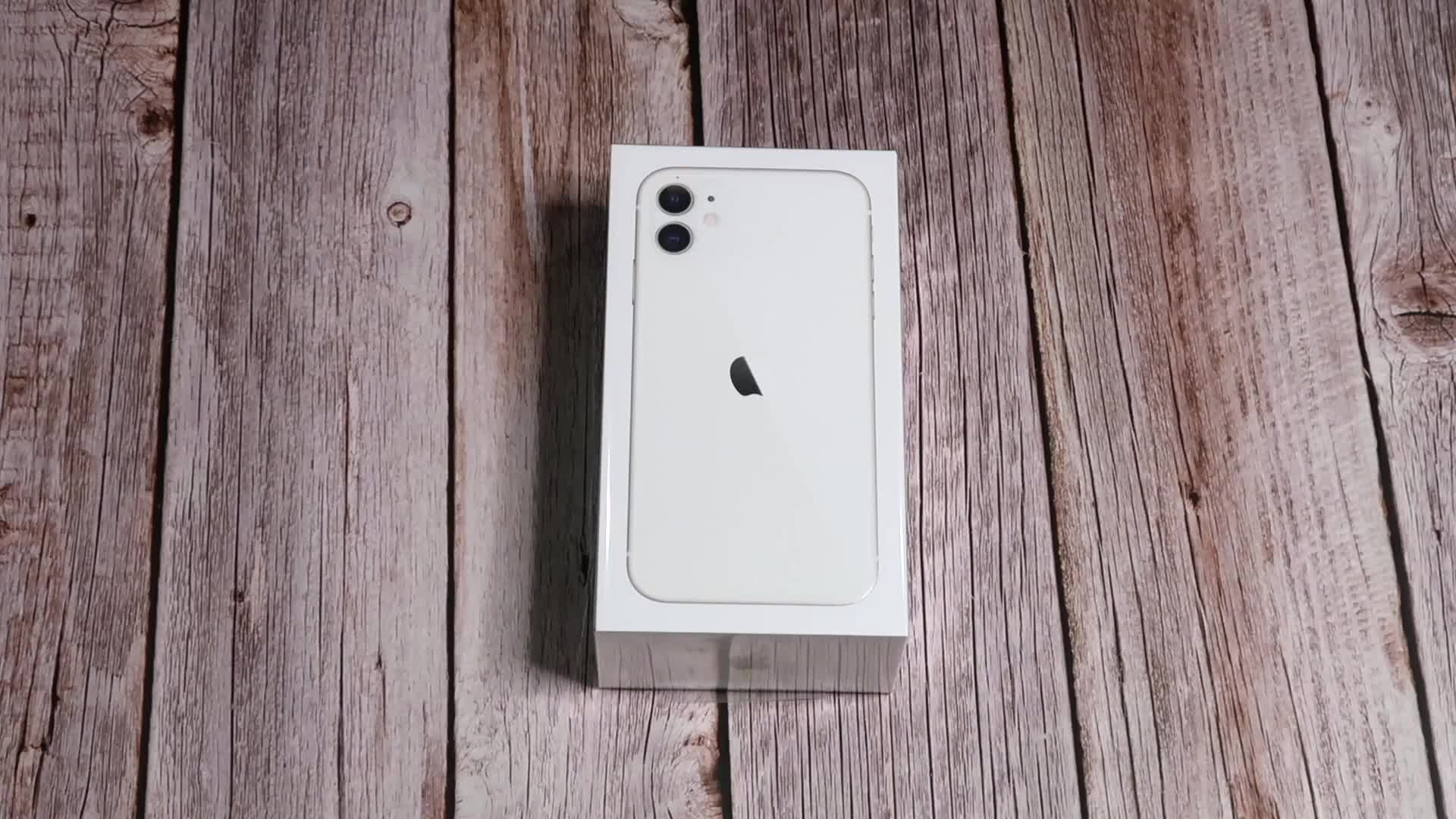 4999元的iphone11开箱 开箱的那一刻 感觉手机非常漂亮__财经头条