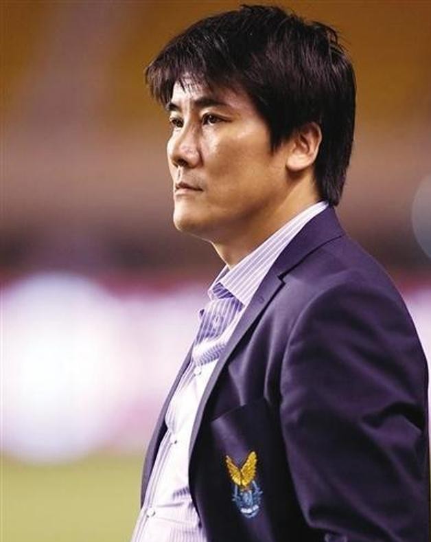 始终关注大连足球李明足球城文化底蕴还在儿子最关注大连队
