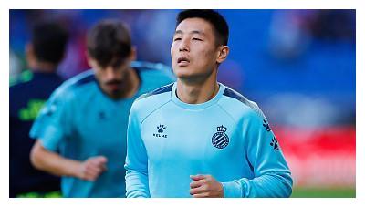 武磊首发?梅西进球?西班牙人队深陷降级区,巴