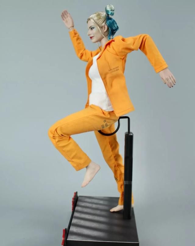 头发也能中奖?hot toys小丑女囚服版测评!