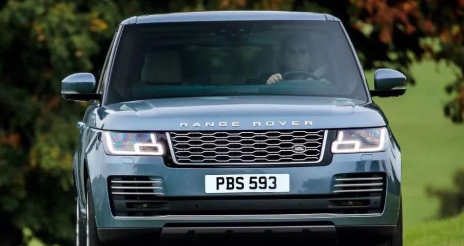 路虎发布首款三厢版轿车,网友:如果路虎轿车长这样我宁愿不买!