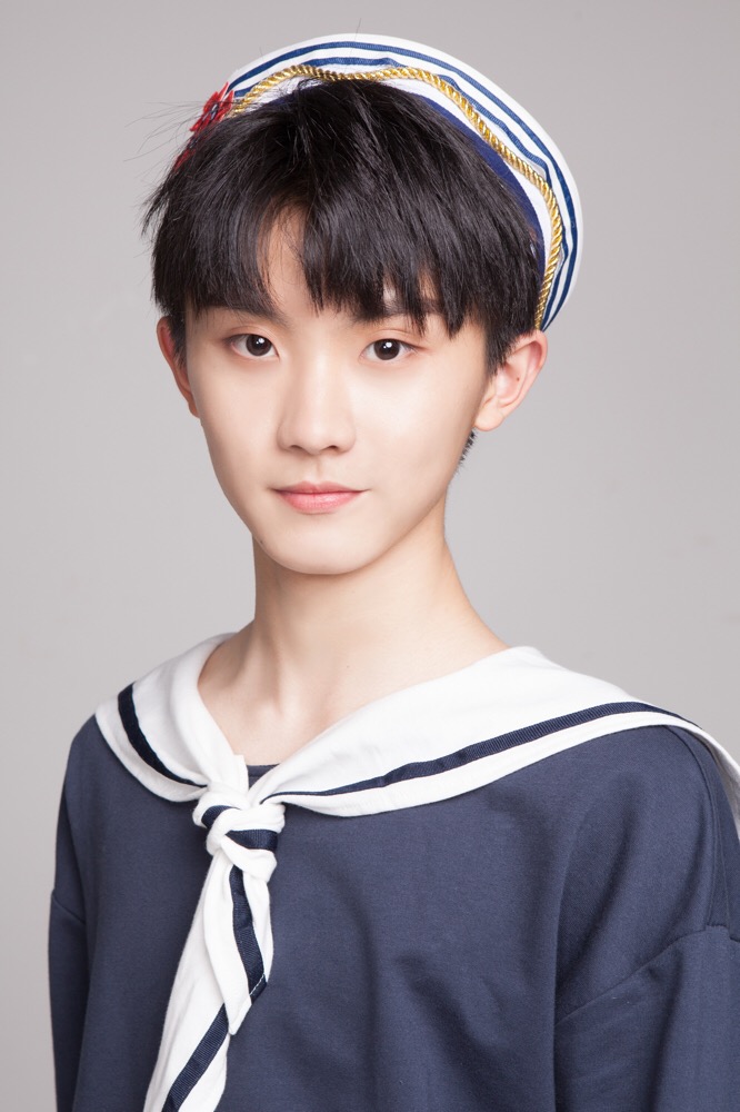 台风少年团情人节新曲姐姐恋爱吧发布专辑v5同时上线